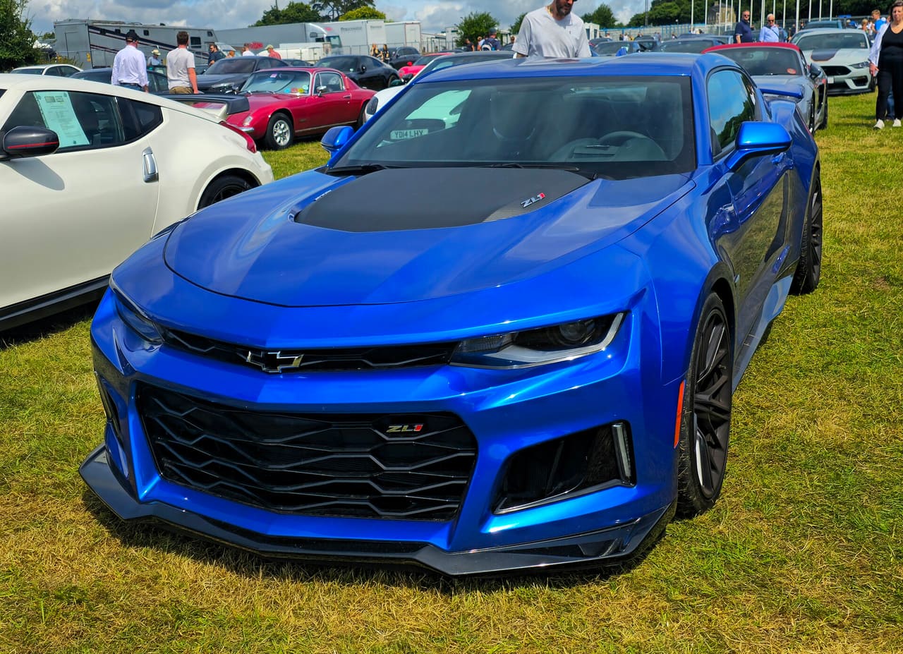 Chevrolet Camaro ZL1 — USA → United Kingdom cost guide
