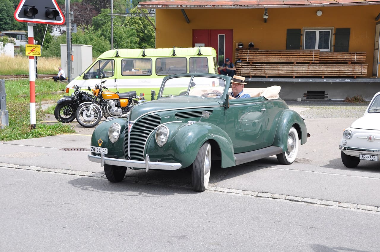 US classic car — USA → Germany cost guide