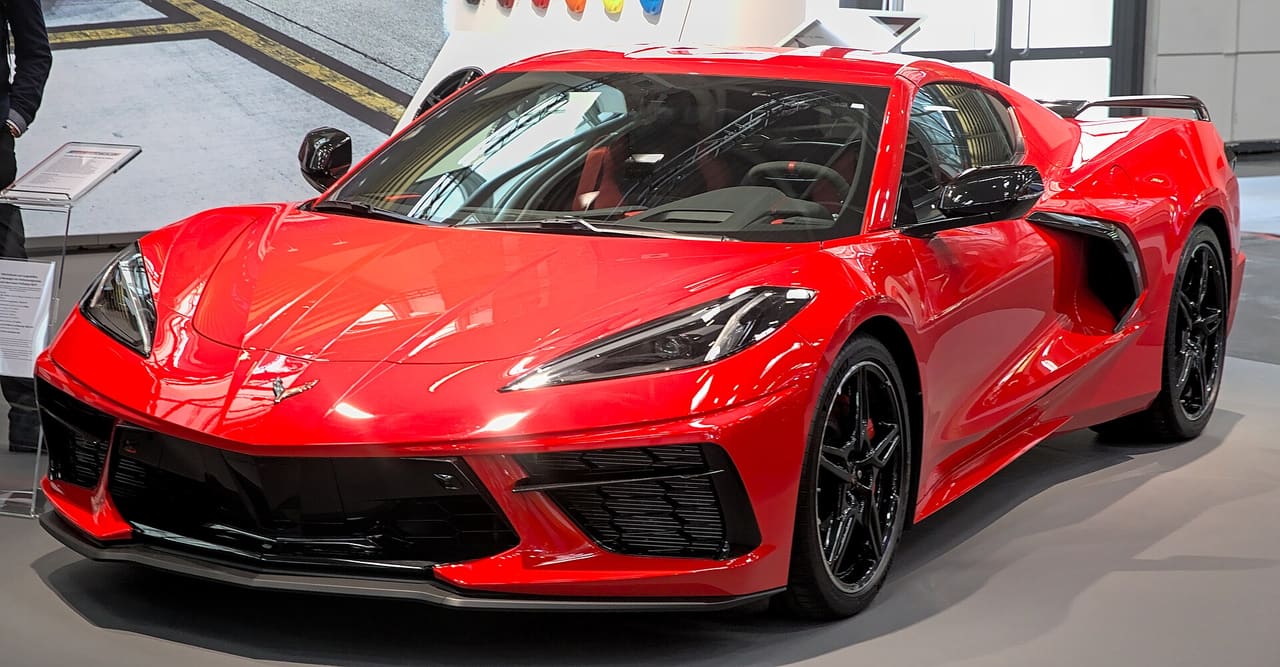 Chevrolet Corvette C8 — USA → UK cost guide
