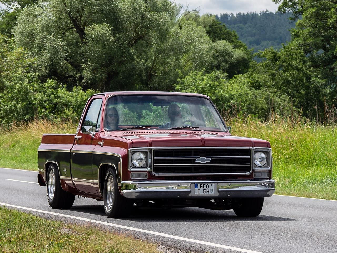 Chevrolet Silverado — USA → Australia cost guide