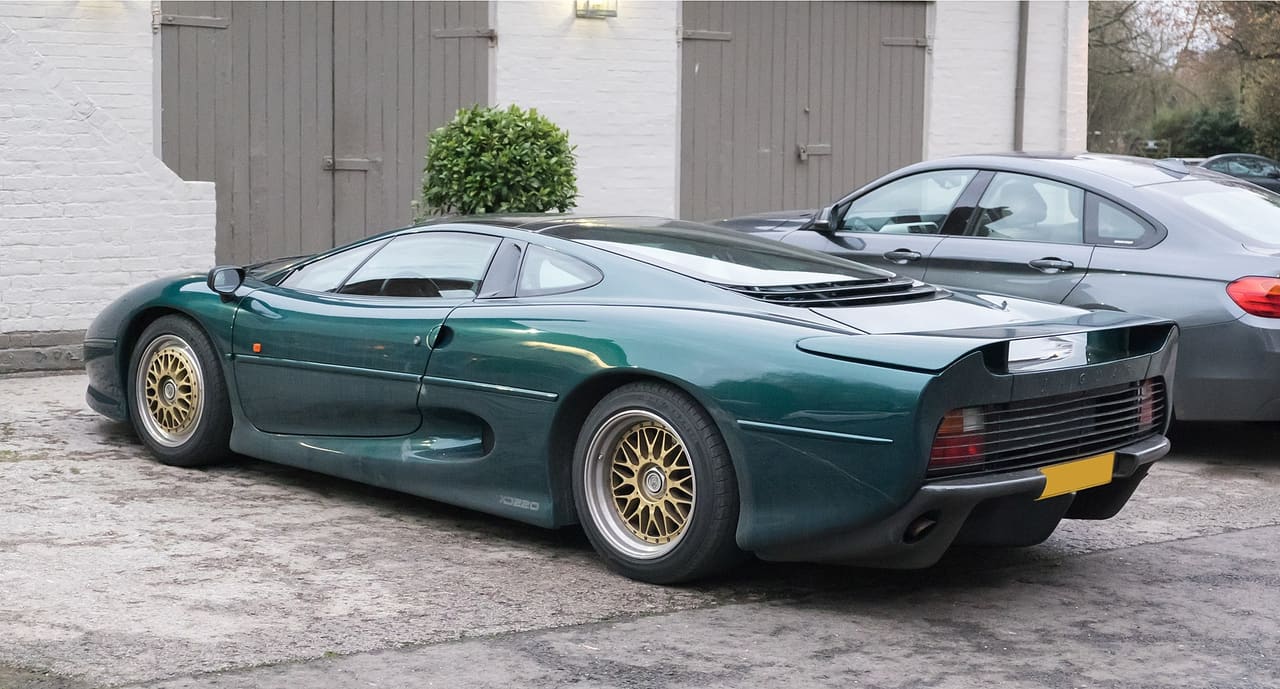 Jaguar XJ220 — United Kingdom → USA cost guide